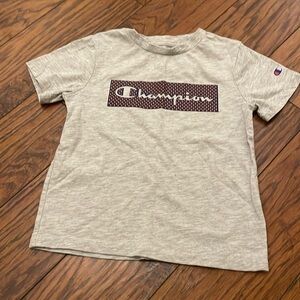 Champions T-shirt